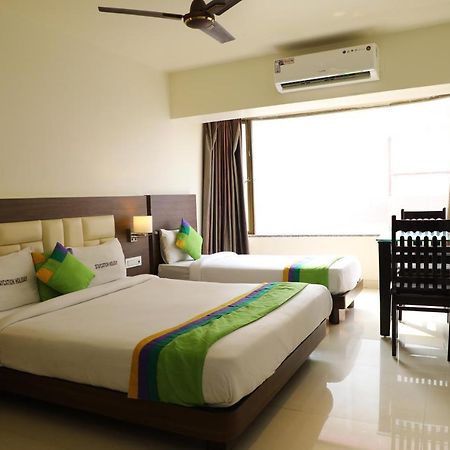 Staycation Holiday Navi Mumbai Bagian luar foto