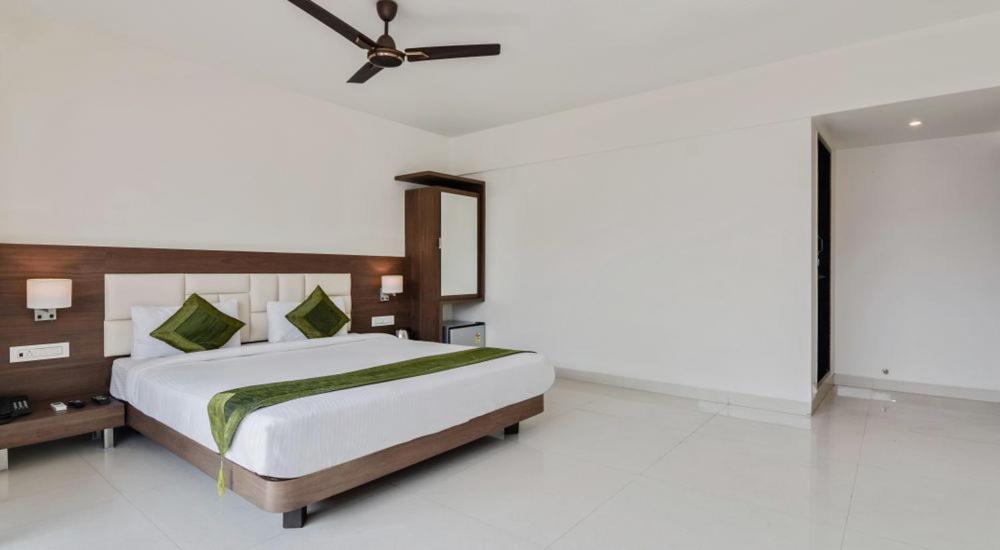 Staycation Holiday Navi Mumbai Bagian luar foto