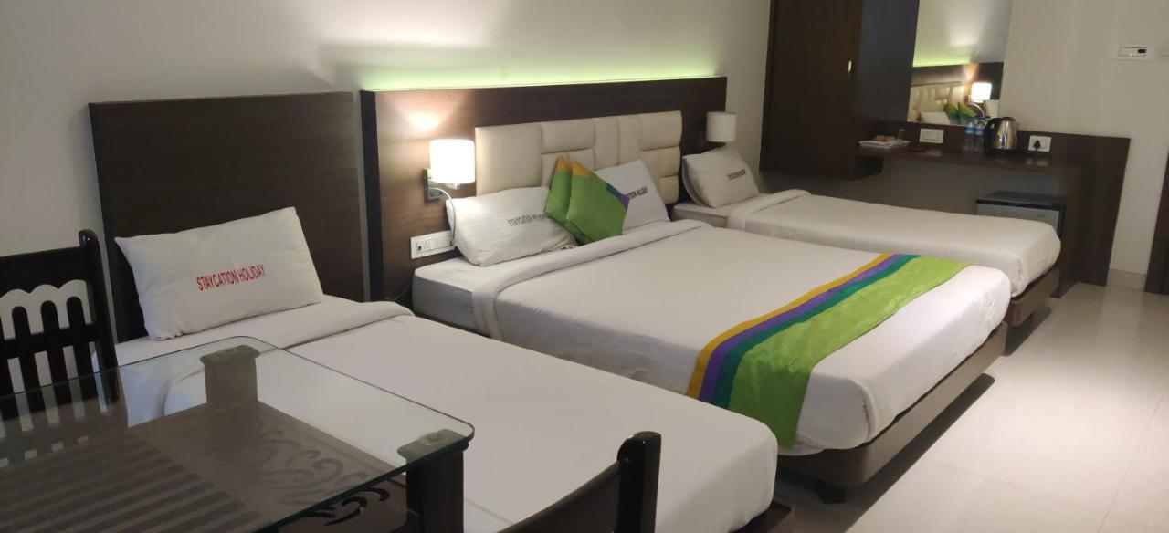 Staycation Holiday Navi Mumbai Bagian luar foto