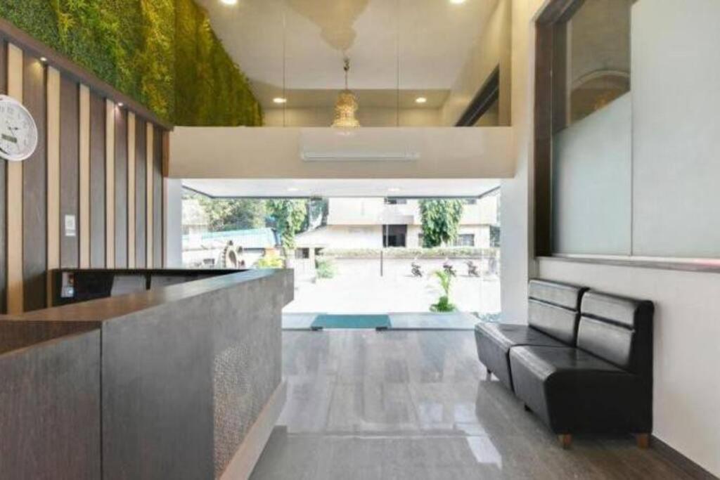 Staycation Holiday Navi Mumbai Bagian luar foto