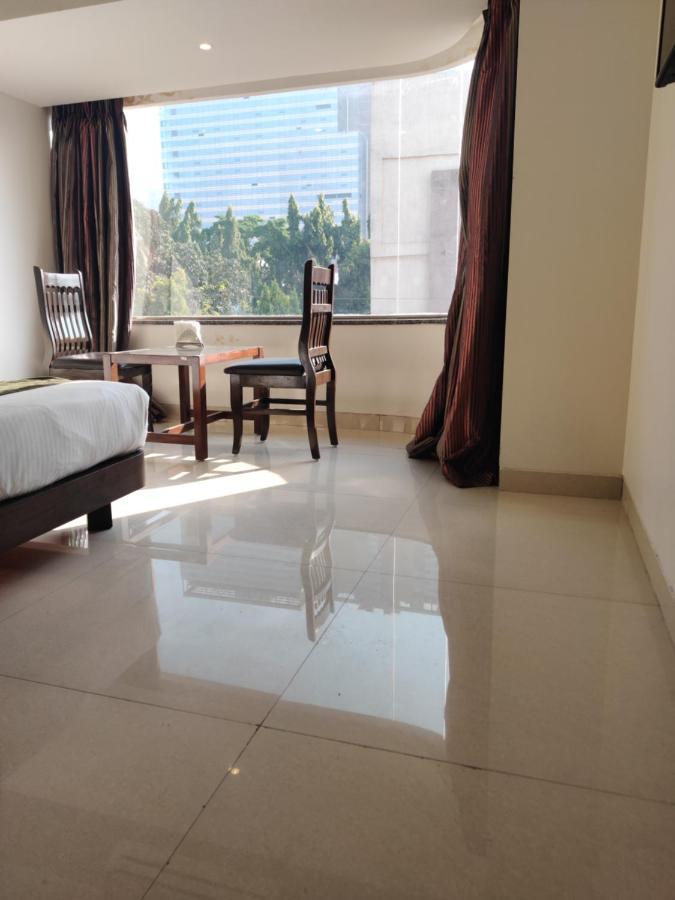 Staycation Holiday Navi Mumbai Bagian luar foto