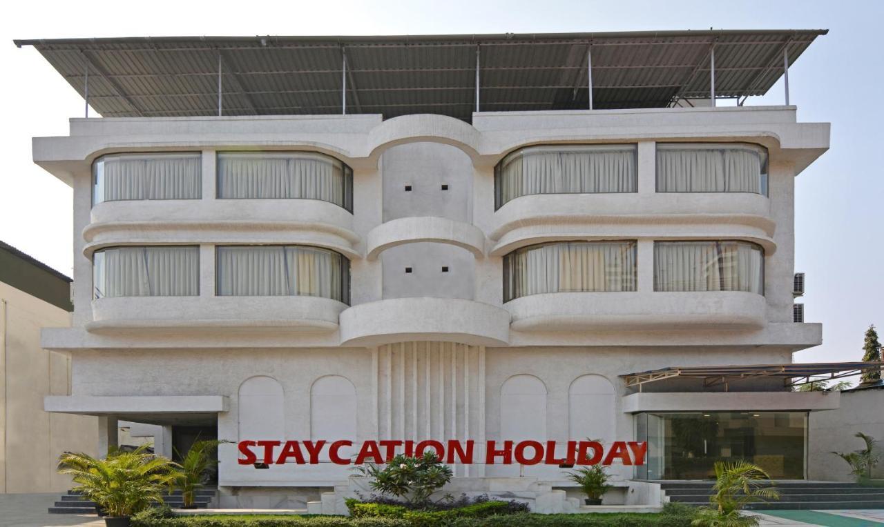 Staycation Holiday Navi Mumbai Bagian luar foto